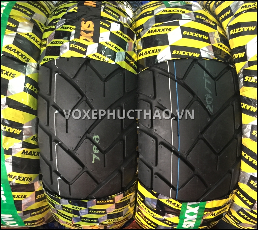MAXXIS Vỏ trước 110/70 11 TL, vỏ sau 120/70 11 TL